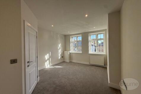 Anyards Road, Cobham, Surrey, KT11 photo 4