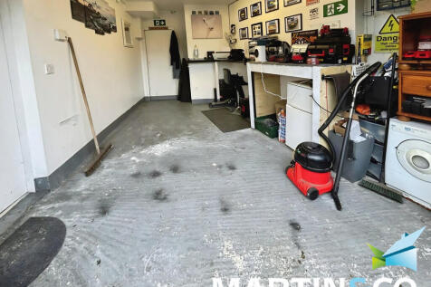 c7a09e0e-WhatsApp...