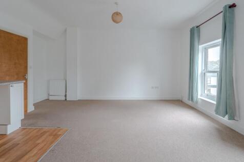 Flat 5 11 George Street, Hailsham photo 3