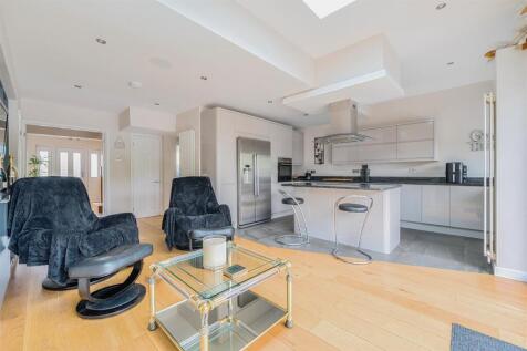 Kitchen/Lounge