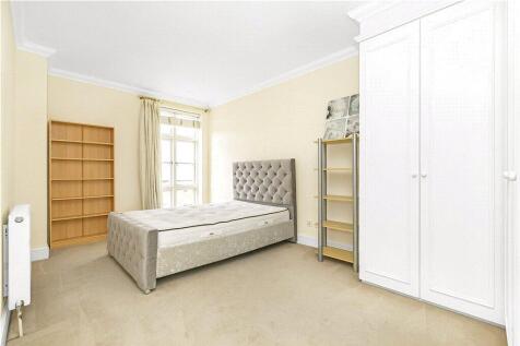 Gillespie House, Holloway Drive, Virginia Water, Surrey, GU25 photo 4
