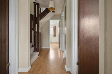 Entrance Hall (2).jpeg