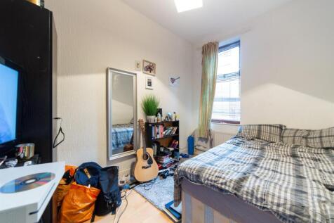 £135pppw - Second Avenue, Heaton, Newcastle Upon Tyne photo 4