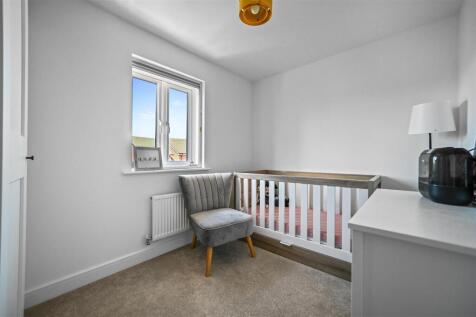BEDROOM FIVE
