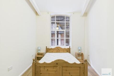 CAM03394G0-PR0391...