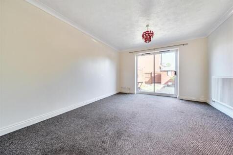 living room h.jpg