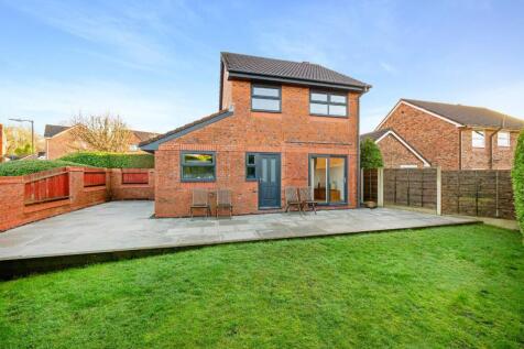 60 Saxby Avenue External-4.jpg