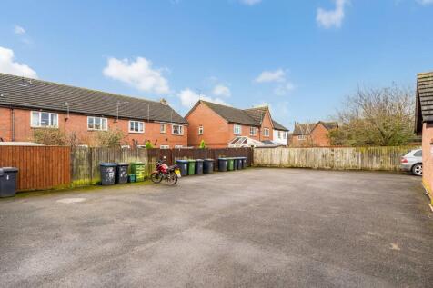 5 Short Lane - Image 24