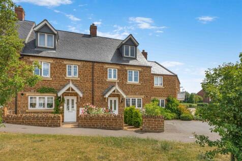 26 Nickling Road, Banbury-3.jpg