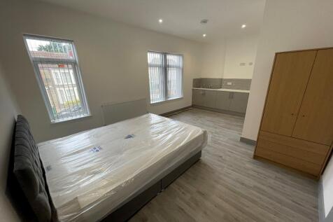 Limetree Avenue Room 4, Central, Peterborough photo 4
