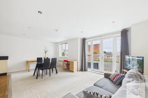 Kitchen/Living Space