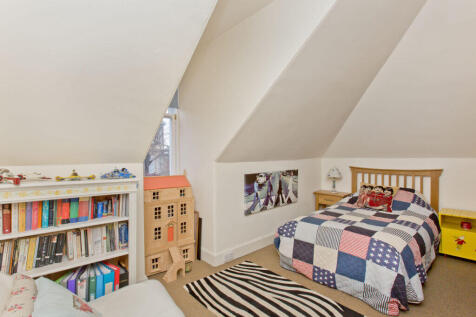 6 bed, 3 bath Semi-Detached in Edinburgh - Photo 28