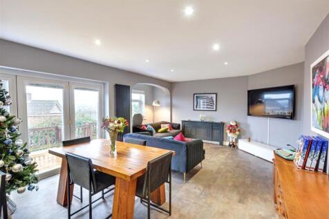 Lounge Dining_2.jpeg