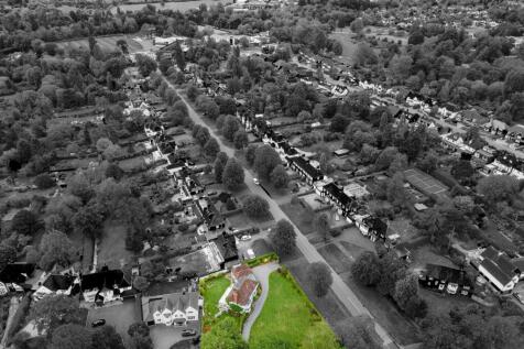 2 Brueton Avenue_5 B&amp;W.jpg