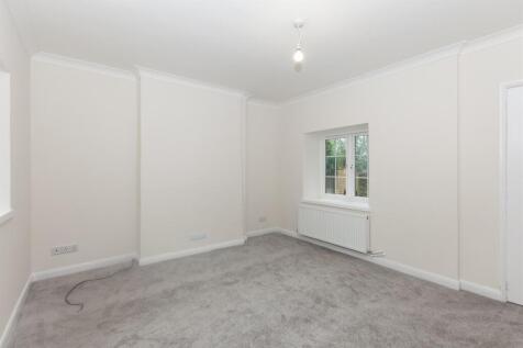 Manor Road, OX20 photo 4