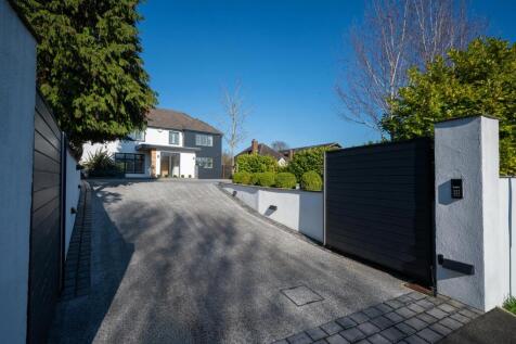 5 bed, 4 bath Detached in Sheffield - Photo 46