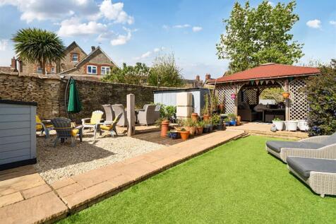 Garden / Summerhouse