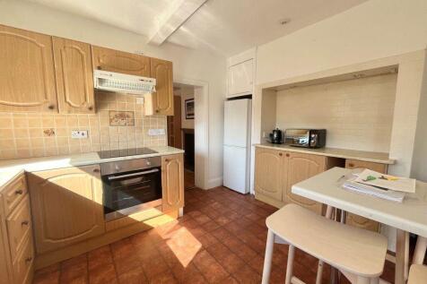 STUDENT FOUR DOUBLE BEDROOM, WINTON- P05599 photo 5