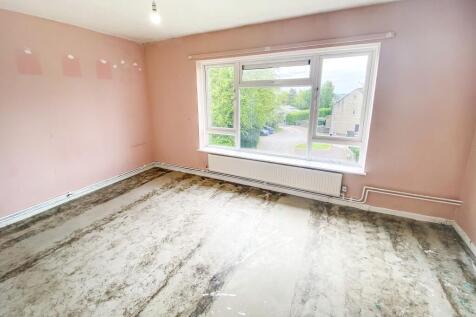 Flat 8 Winters Court, Corsham, Wiltshire, SN13 0EL
