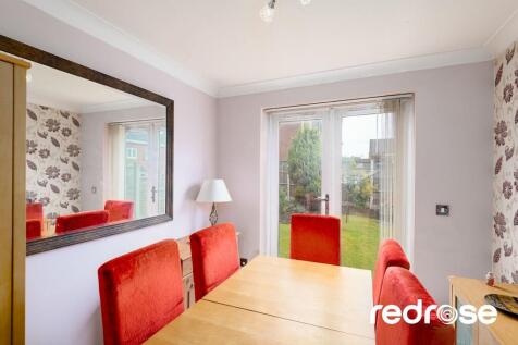 web_10 Bamber Ave...