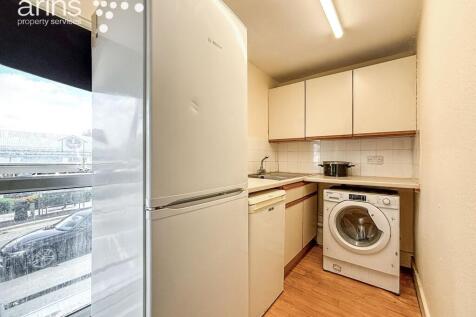 Shinfield Road, Reading, RG2 photo 4
