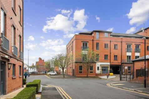 Lincoln House