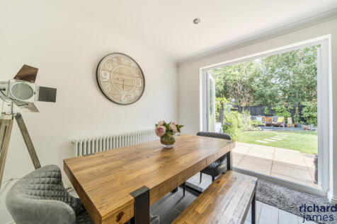 d467aeebbe7740a5bcebc7436ea9a9a0