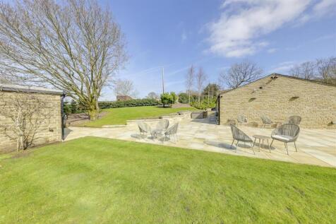 Reception Patio &amp; Gardens