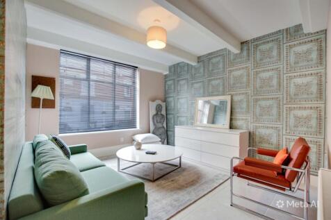 Sitting Room/Bedroom