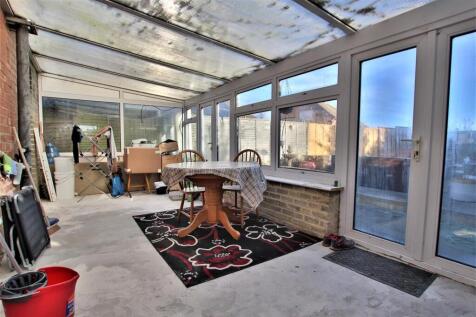 Margaret Road, Priors Park, Tewkesbury - Conservat