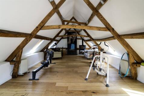 Gym/Annexe