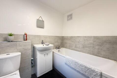William Street, Castleford, West Yorkshire, WF10 photo 4