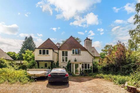 WHITE COTTAGE (20).jpg