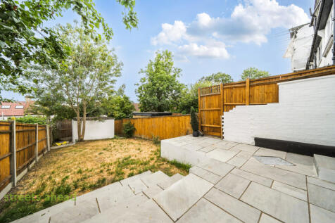 Falkland Park Avenue, South Norwood, SE25 photo 4