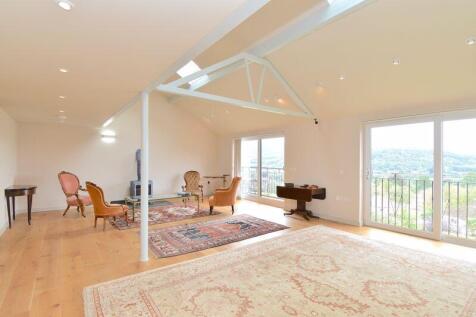 Sitting room with far reaching views
