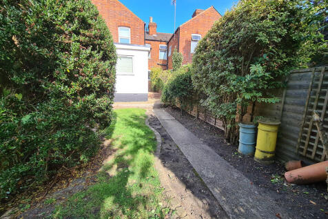 tower bridge dron...