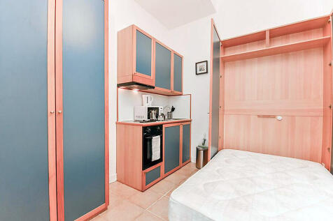 Studio for rent