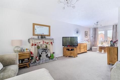 Primrose Sitting Room.jpg