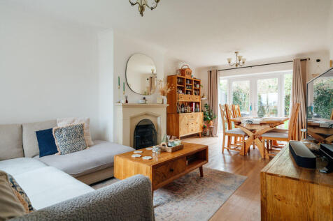 Living / Dining Room