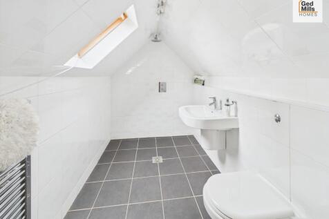 CAM04261G0-PR0080...