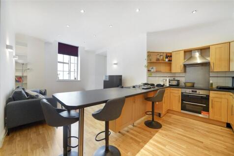 Reception/Kitchen