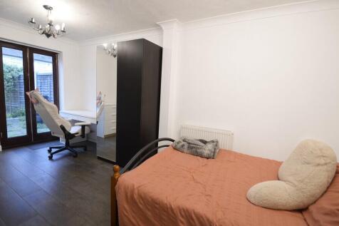 16C Kings Lane - ...