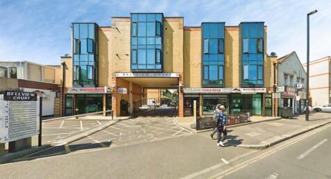 Two Bedroom Split Level Flat To Rent