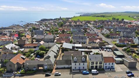 TOWARDS ELIE