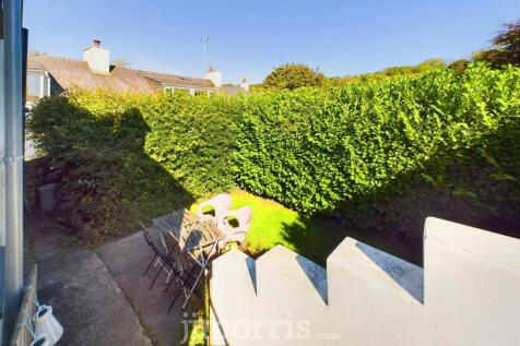 CAM03686G0-PR0183-STILL004.jpg