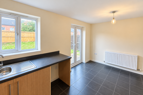 103 Rylands Drive,Warrington,WA2 7DY photo 3