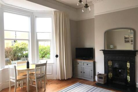 Living Room Pic 2