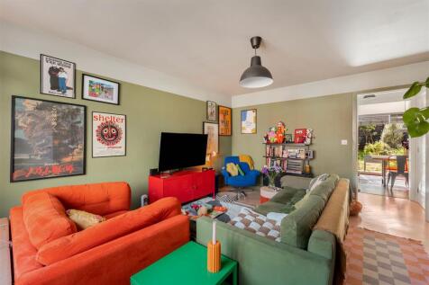 6 Longley Close, Banbury-4.jpg