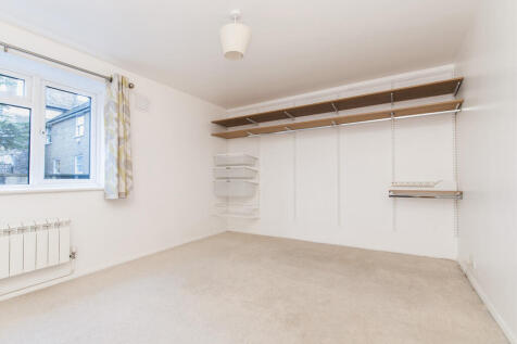 Dunarden Court, SW19 photo 3