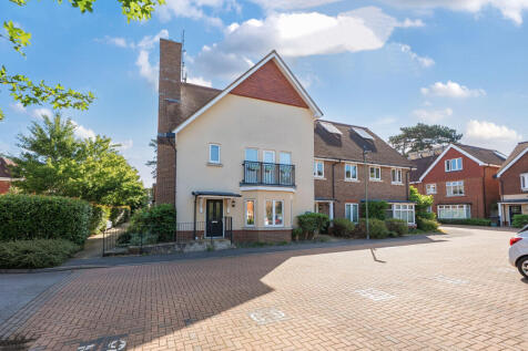 1320311-3-686cd74...